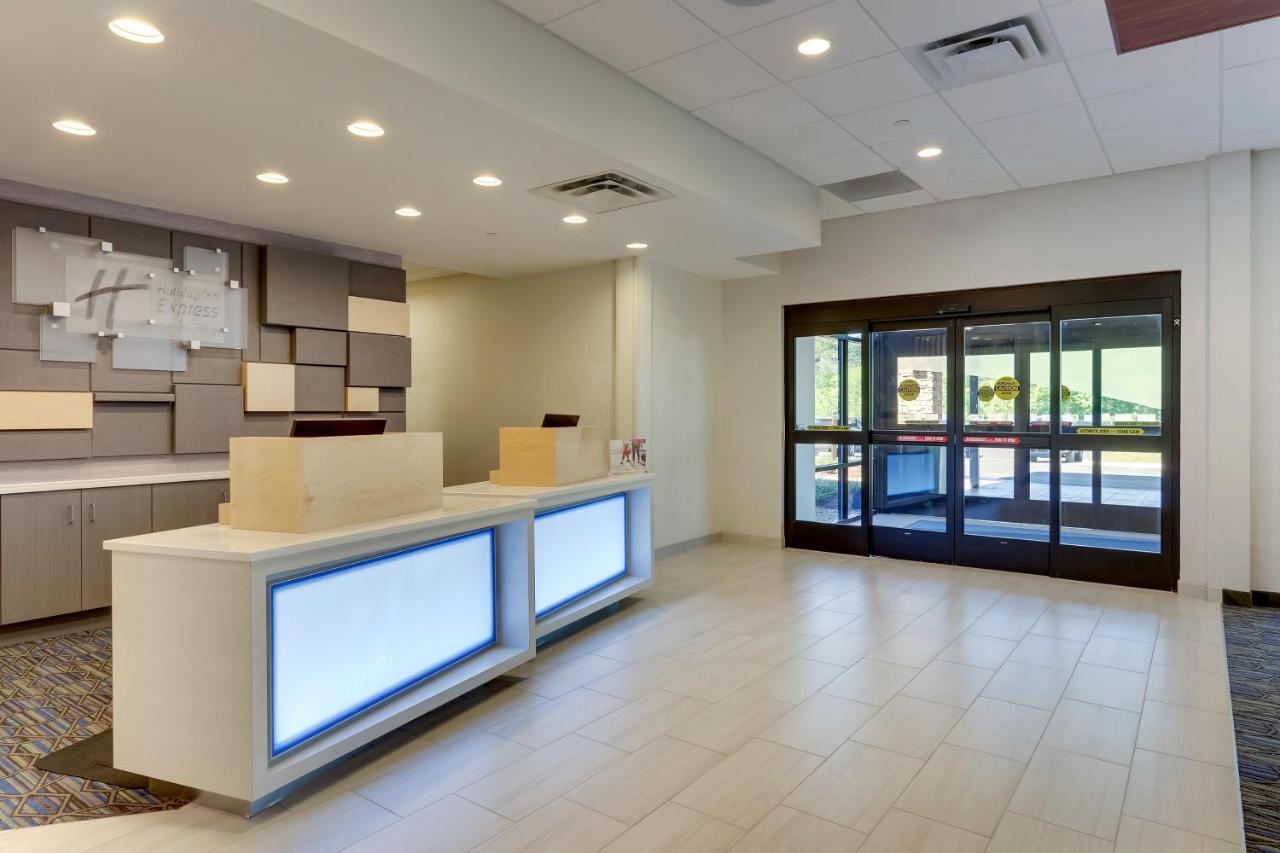 Holiday Inn Express & Suites - Winston - Salem Sw - Clemmons By Ihg Exterior photo