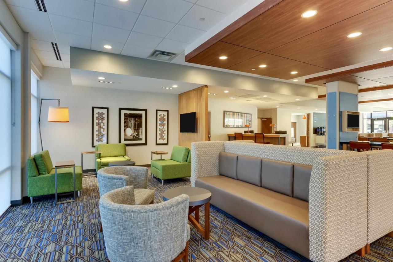 Holiday Inn Express & Suites - Winston - Salem Sw - Clemmons By Ihg Exterior photo